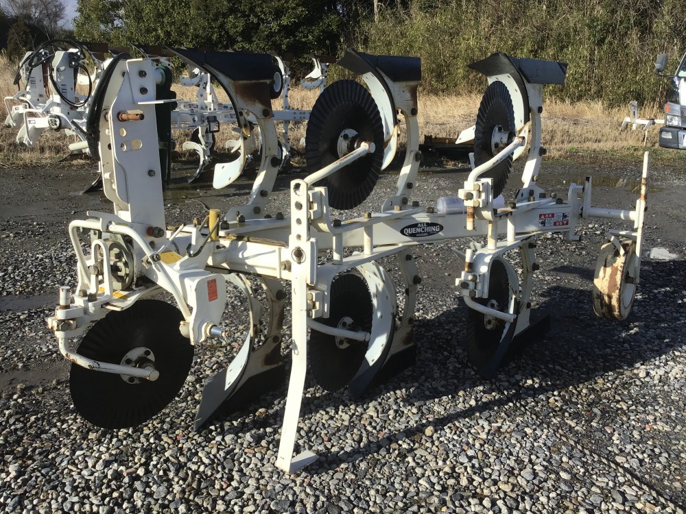 スガノ 中古 溝堀機 CRQY171 リバーシブルプラウ (8204) – 農キング